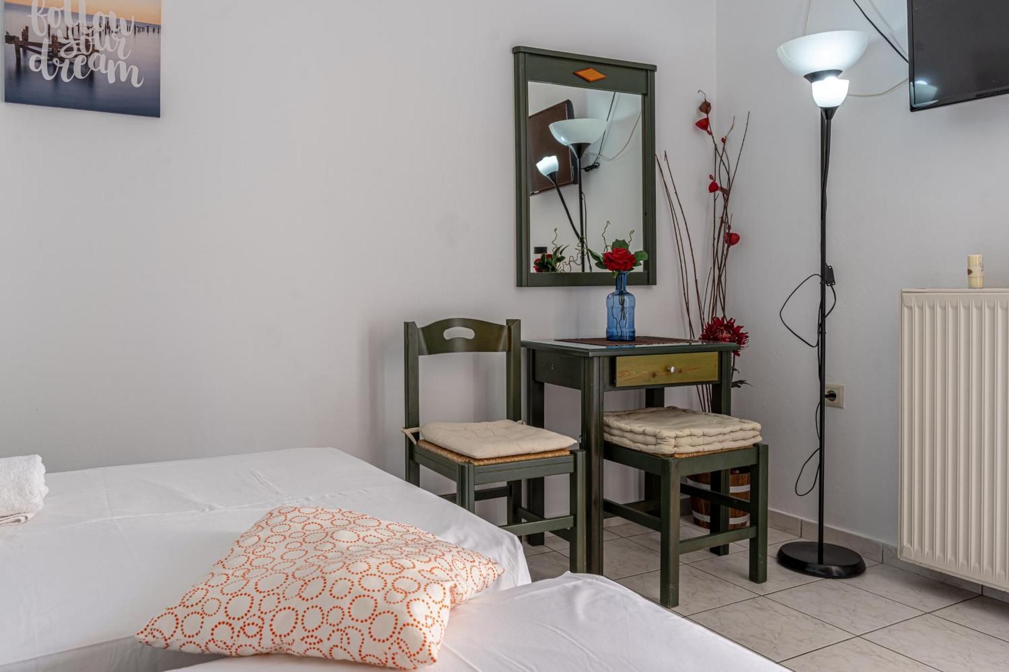 Mandy Seafront Studios Zakynthos Kamer foto